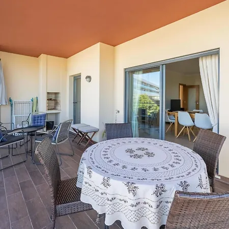 Pool And Large Balcony By Marina #2000 Διαμέρισμα *